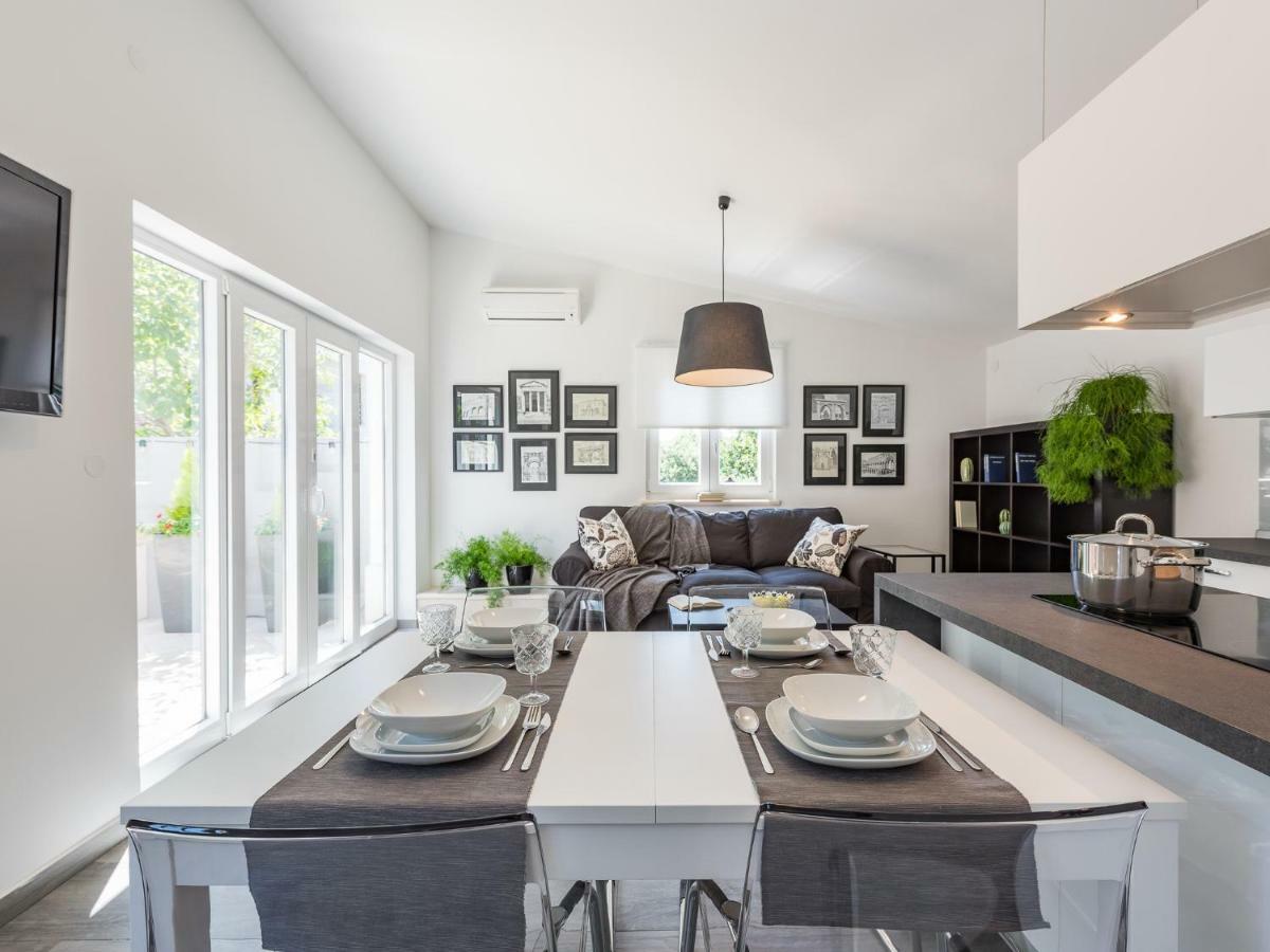 Casa Percan Premantura Luaran gambar
